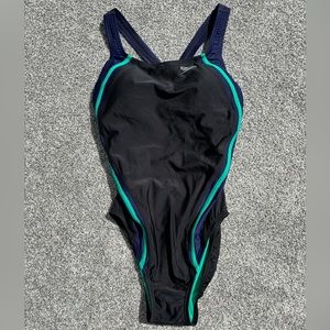 NWOT SPEEDO Women’s One Piece PowerFLEX Eco Bathing Suit Size 10